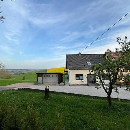 Ferienwohnung Weitblick Lasel Buitenkant foto