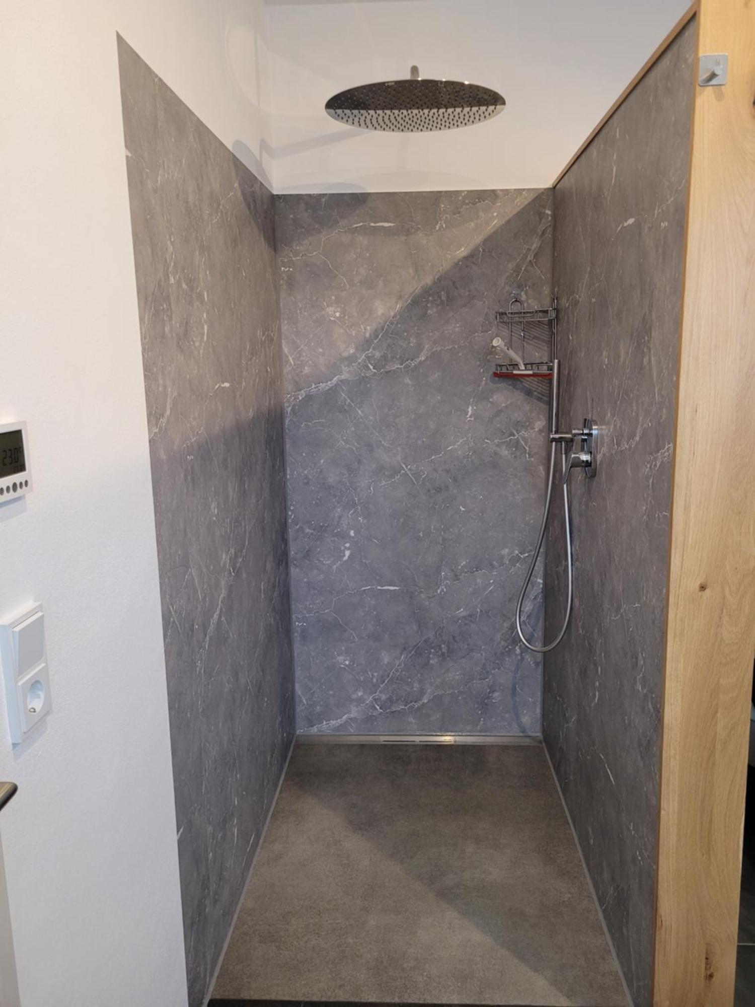 Ferienwohnung Weitblick Lasel Buitenkant foto